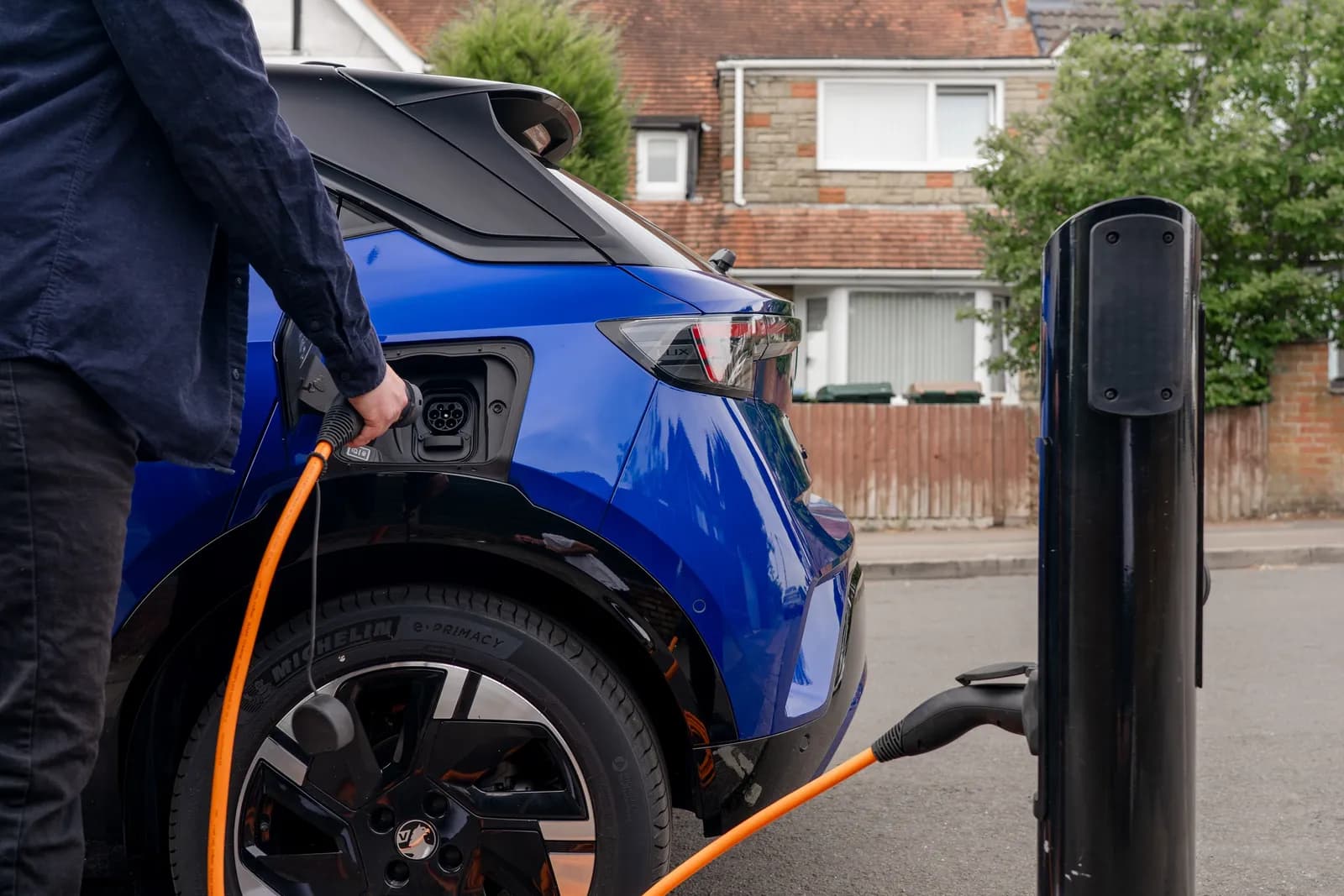 West Sussex Residents Asked for Views on New EV Chargepoints